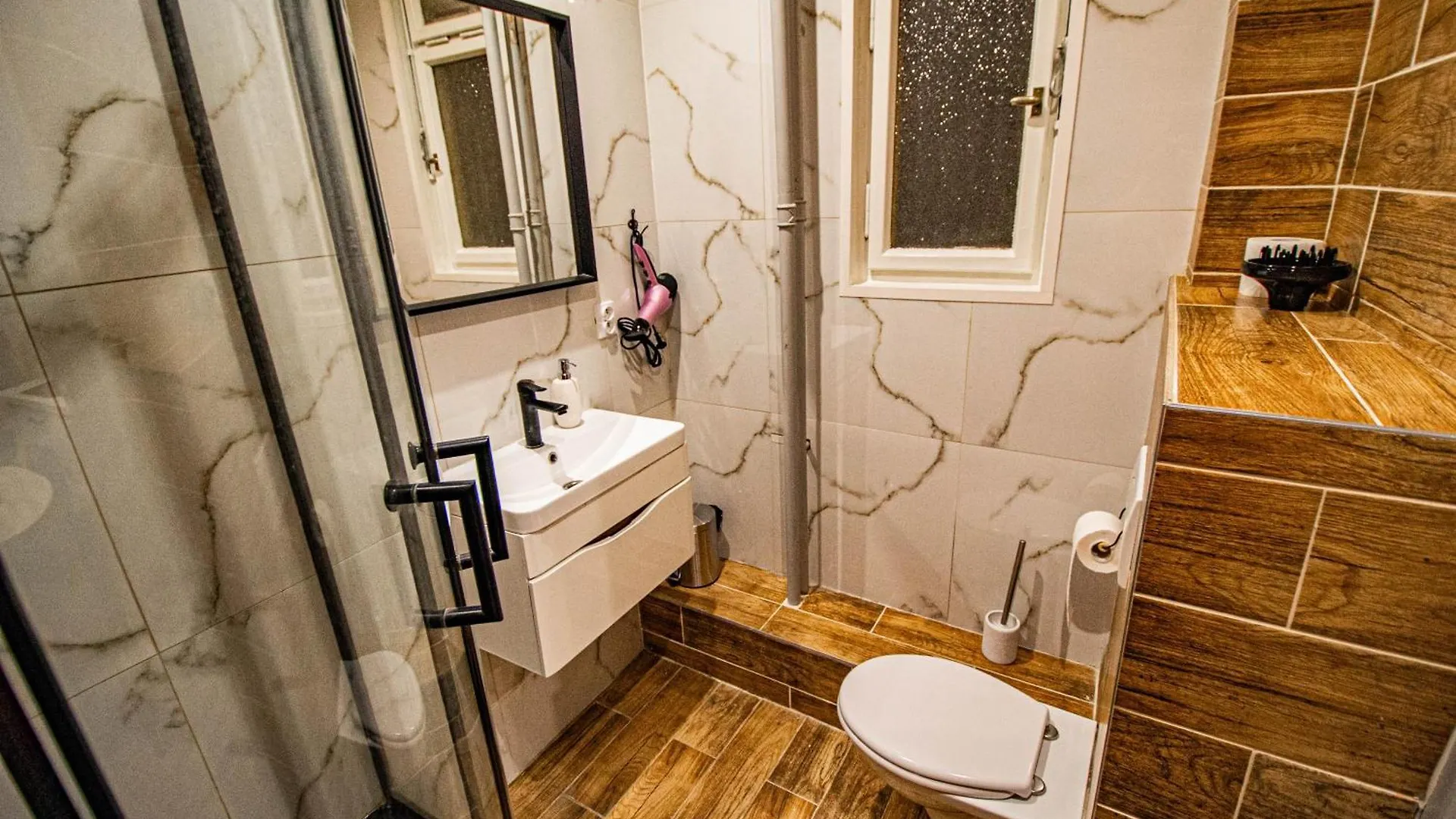 Cozy Studio In The Main City Center 프라하 아파트