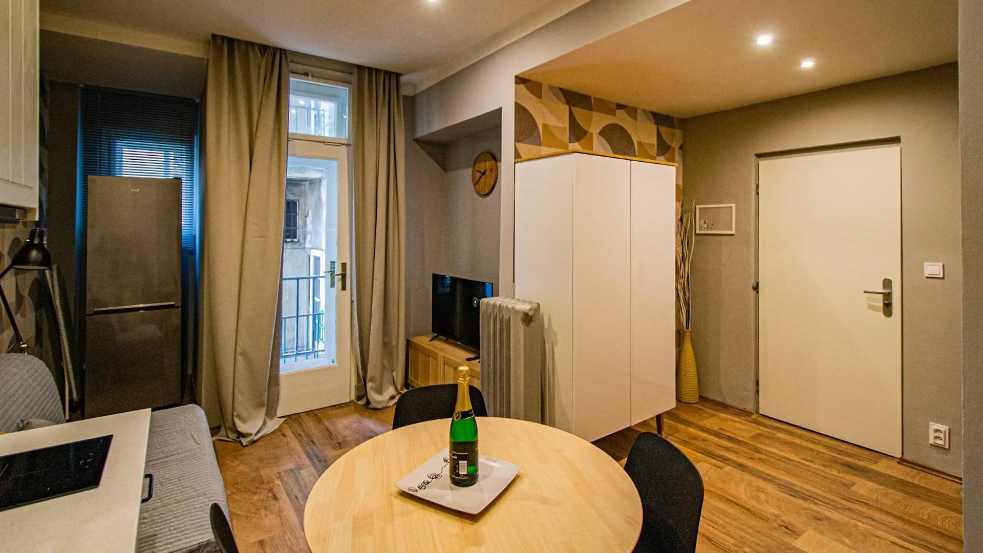 아파트 Cozy Studio In The Main City Center 프라하 체코